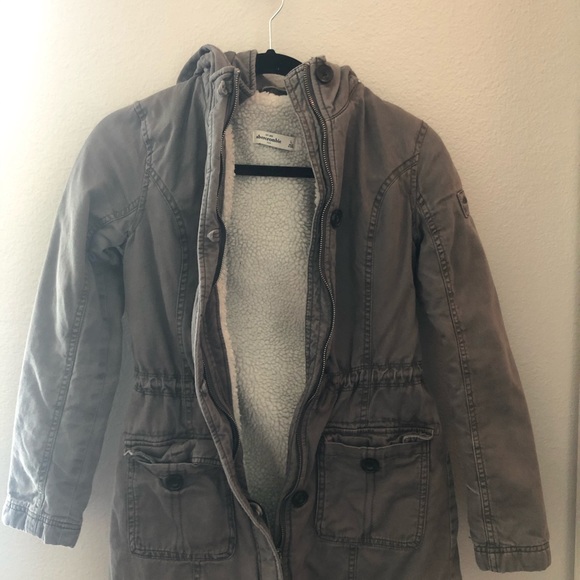 Jacket - Picture 2 of 3